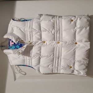 Lilly Pulitzer White vest, Size S.  Lined with a beautiful print.